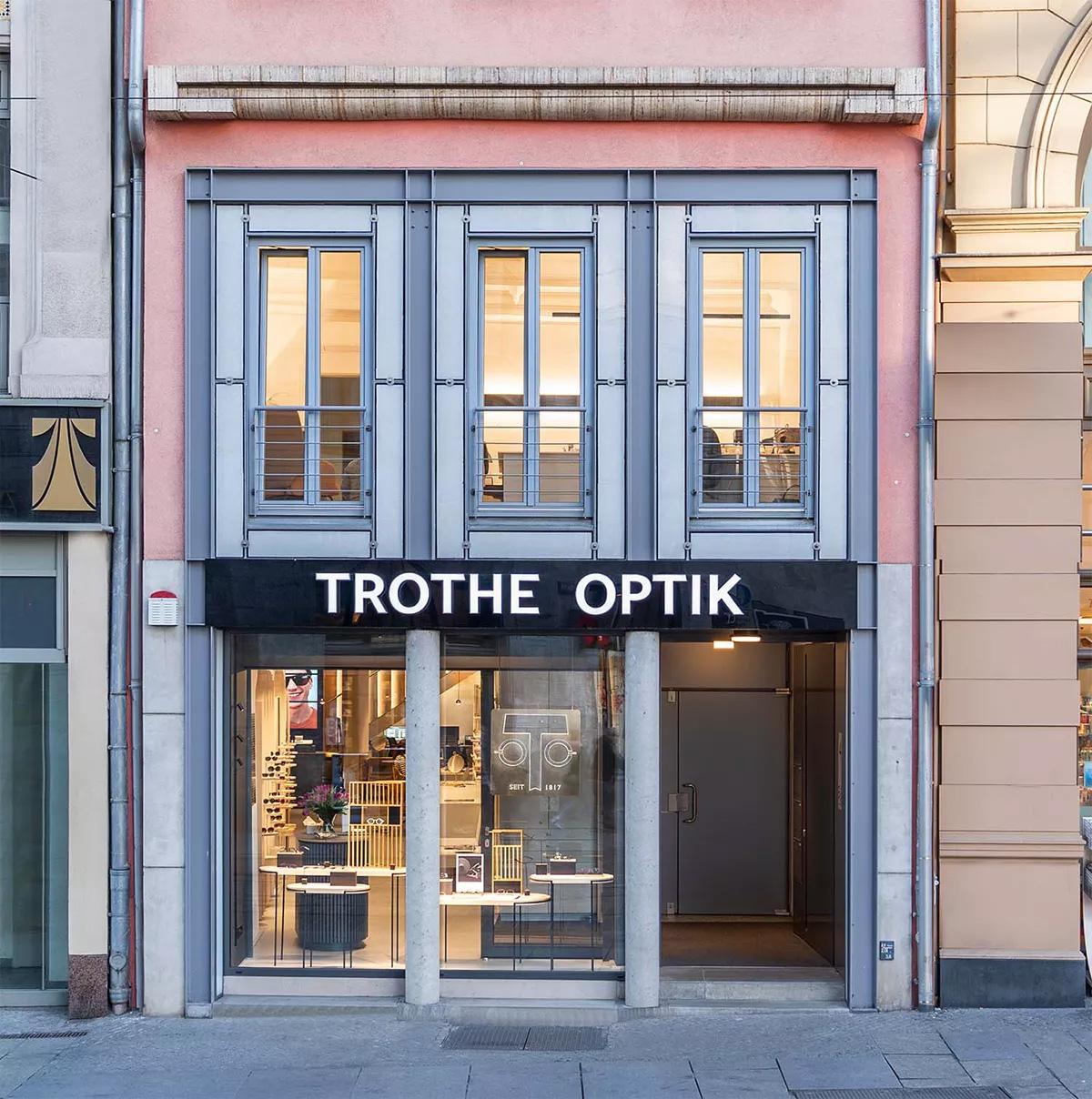 Aussenansicht Außenansicht von Trothe Optik in Kleinschmieden 4 in 06108 Halle