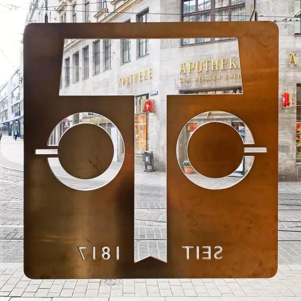 Logo im Fenster Logo im Fenster