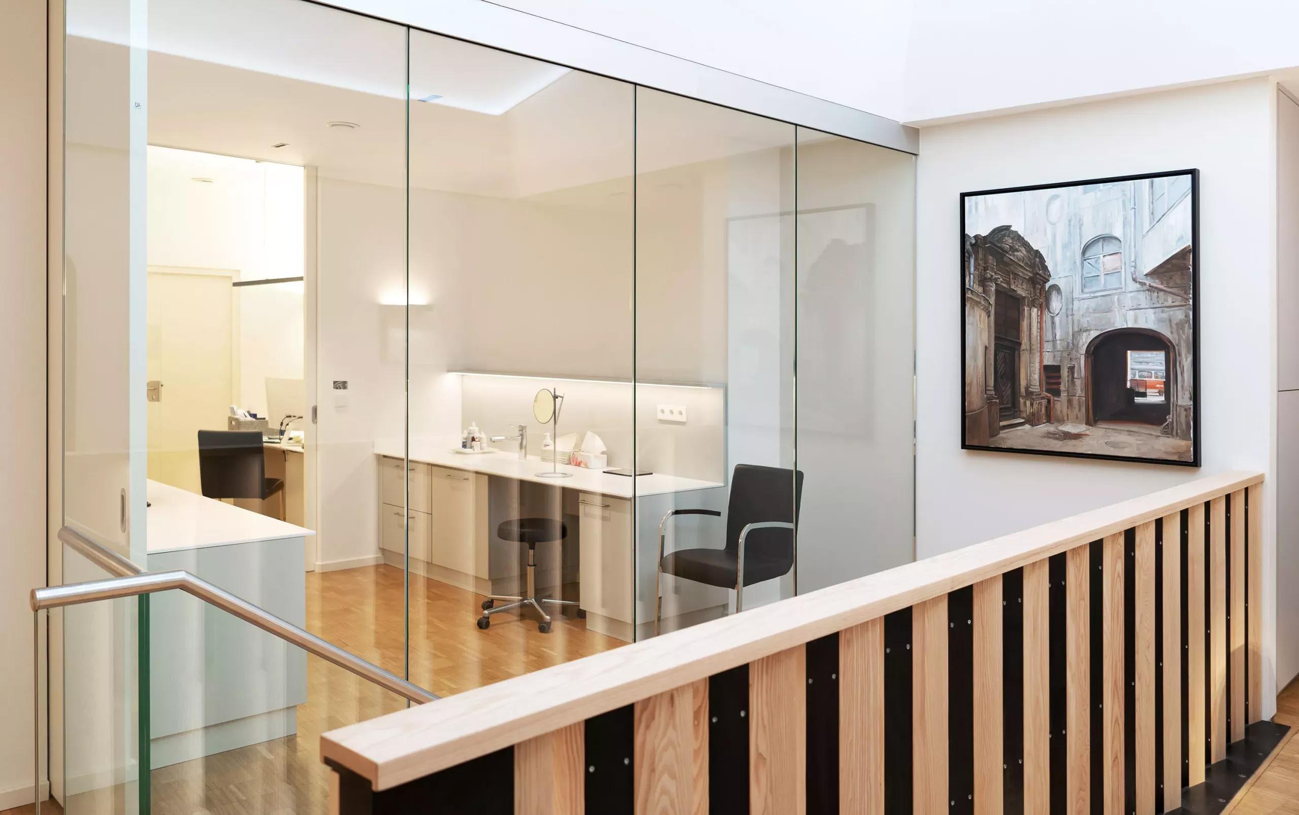 Blick in die erste Etage bei Trothe Optik